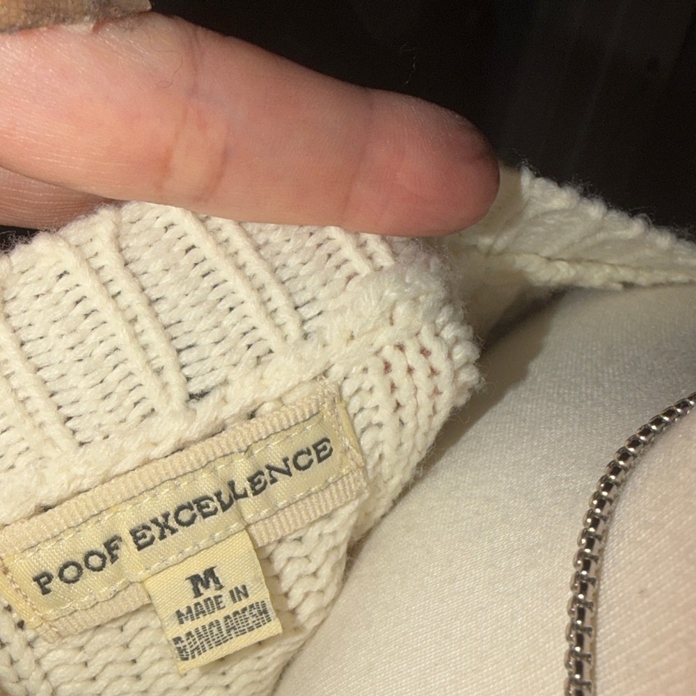 Poof Excellence Cream Cable Knit Cardigan - Picture 7 of 8